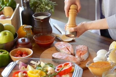 Skip the Fads: Why You Should Eat a Real-Food Diet