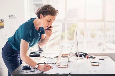 3 Ways to Refocus and Stay on Track at Work