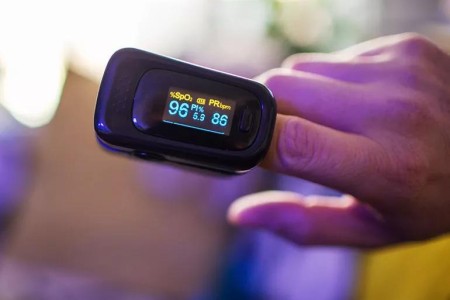 Should You Get a Pulse Oximeter to Measure Blood Oxygen Levels?