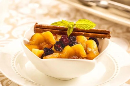 How to Use 5 Ingredients to Make 3 Simple Salads