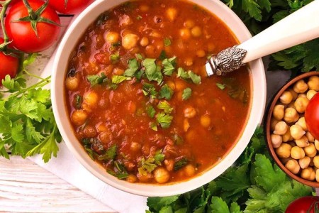 Recipe: Moroccan Lentil Stew With Raisins