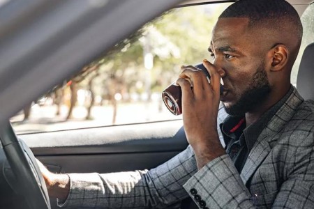 What’s the Best Way to Stay Awake When Driving?