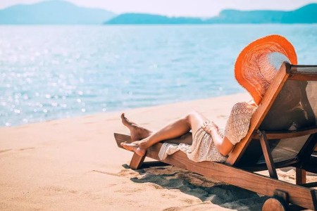 Should You Go on Vacation When Being Treated for Cancer?