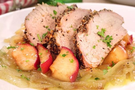 Recipe: Pork Tenderloin With Apples and Onions