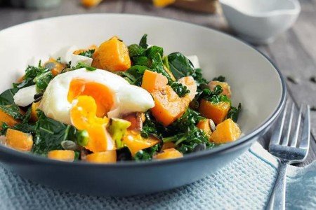 Recipe: Sauteed Veggies with Avocado & Poached Eggs
