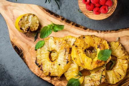 Recipe: Grilled Pineapple with Lime and Mint