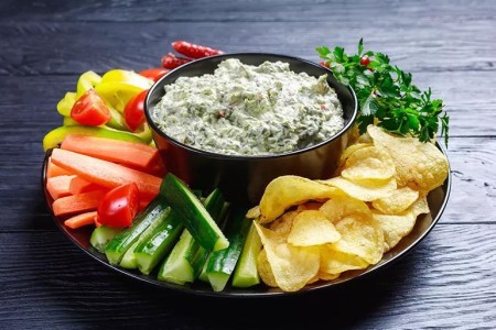Recipe: Easy Artichoke Dip + Crudités