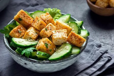Recipe: Grilled Jerk Tofu With Cucumber Salad