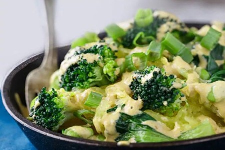 Recipe: Thai Peanut Spaghetti Squash