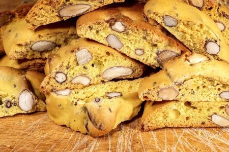 Recipe: Classic Orange-Almond Biscotti