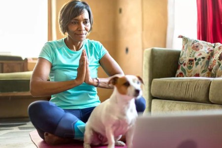 What to Keep in Mind While Doing Yoga with Scoliosis