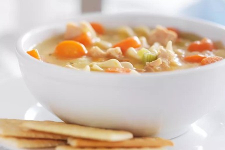 Recipe: Easy (and Healthy) Crockpot Chicken Noodle Soup