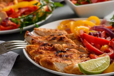 Recipe: Grilled Chicken With Peppers and Onions