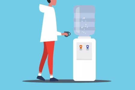 Should You Drink Warm or Cold Water?