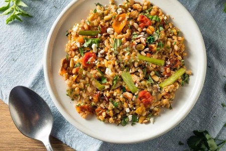 Recipe: Roasted Farro With Chickpeas and Veggies