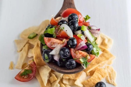 Recipe Adventure: 7 DIY Salsas to Spice Up Any Meal