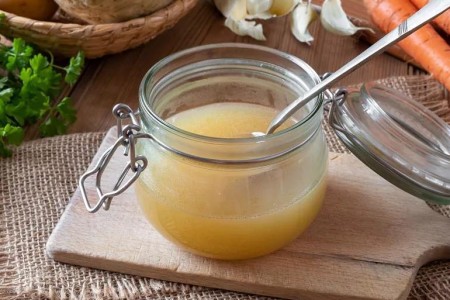 Recipe: Slow Cooker Bone Broth