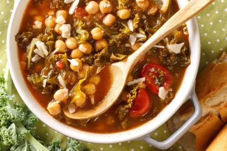 Recipe: Chickpea Soup With Pasta and Greens