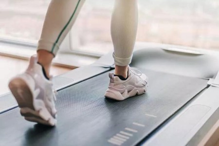 Treadmill or Elliptical? Which Is Better for You?