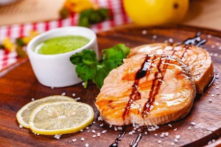 How To Pick Fish High in Omega-3 and Low in Mercury