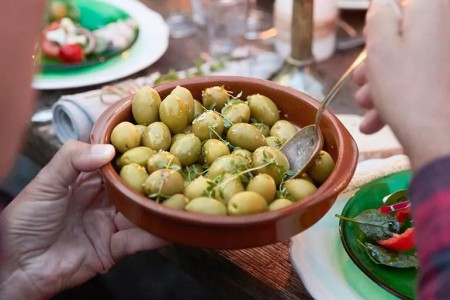 7 Reasons Why Olives Are Healthy for You