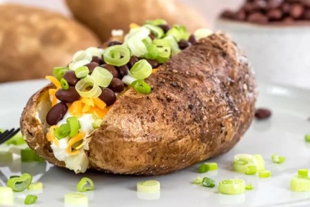 Recipe: Loaded Baked Potato With Black Beans
