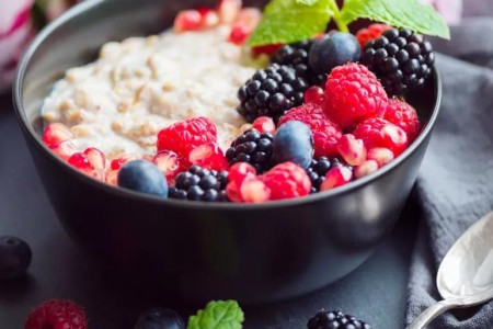 Recipe: 2-Minute Super-Charged Oatmeal