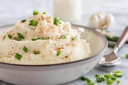 Recipe: Light and Creamy Mashed Potatoes