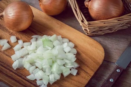 Stop the Tears: Why Onions Are Good for You