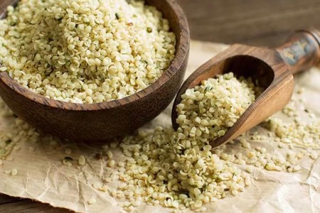 5 Health Benefits of Hemp Seeds