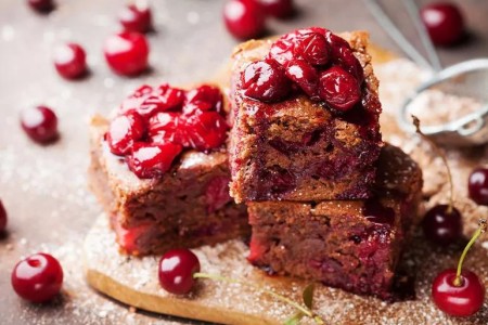 Recipe: Dark Chocolate and Cherry Brownies