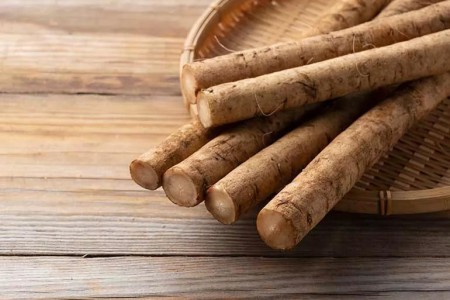 Why Burdock Root Is Better as a Food Than as a Supplement