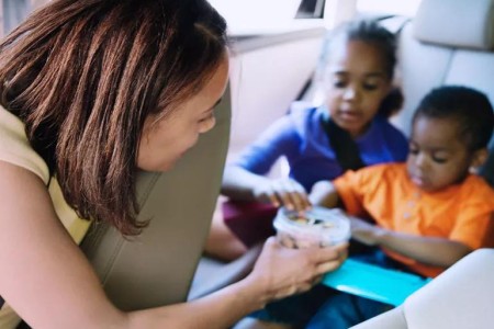 Healthy Snacks on the Go for Your Next Flight or Road Trip