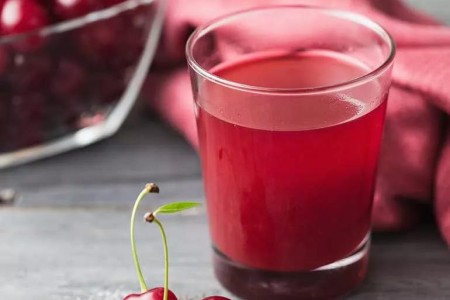 Sleepy Girl Mocktail: What’s in It and Does It Really Make You Sleep Better?