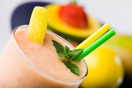 Recipe: Cool Tropical Smoothie