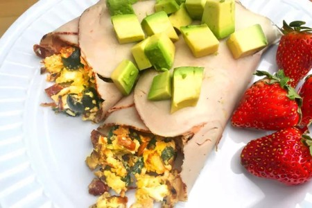 Recipe: Mediterranean Egg Scramble With Greens