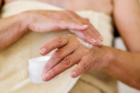 The Best Moisturizer for Your Dry Skin? Here’s What To Look For and How To Use I