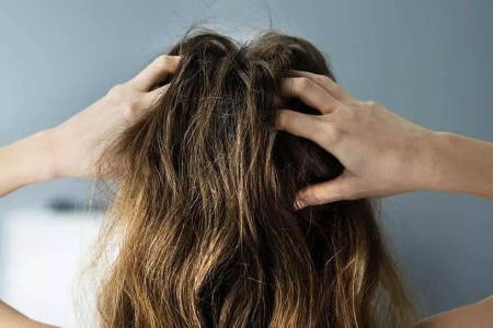 Itchy Scalp? 8 Common Causes and How To Find Relief