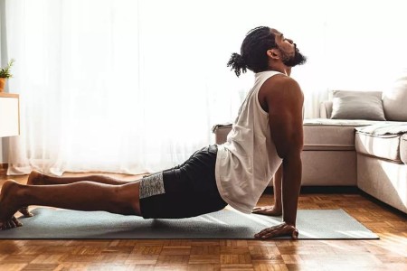 Yoga vs. Pilates: The Differences Between Two Great Exercises