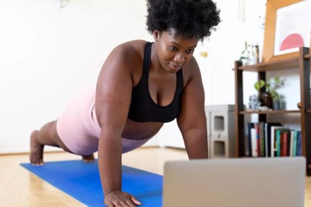 Here’s How To Do a Good, Basic Push-up