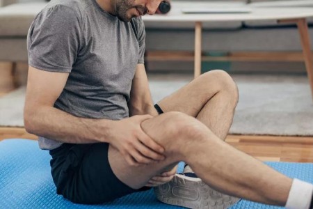 Loosen Up Those Muscle Knots: Here’s How To Get Rid of Them