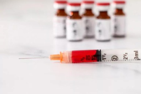 Vitamin B12 Injections: What They Can and Can’t Do