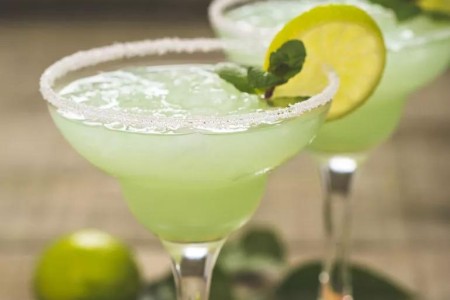 Recipe: Refreshing Mock-a-Rita