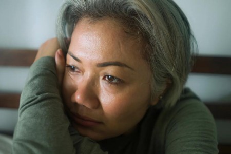 29 Perimenopause Symptoms You May Not Know About