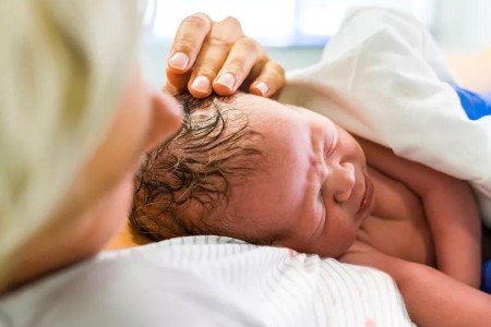 Intense Shivering After Your Baby’s Born? You’ve Got Postpartum Chills