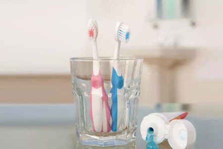 Does Saliva Have Health Risks? 3 Ways Germs Can Spread