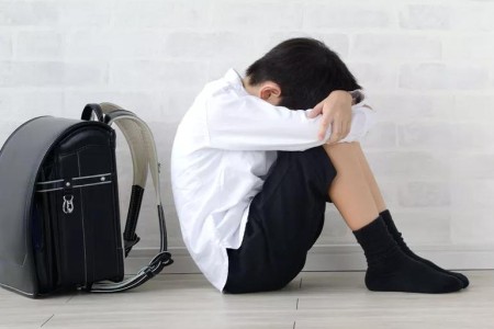 5 Ways to Help A Child With Autism Learn Social Skills
