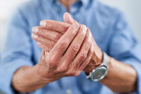 6 Myths About Joint Pain and Arthritis