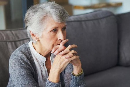 Is My Trouble Remembering Due to Aging or Alzheimer’s?
