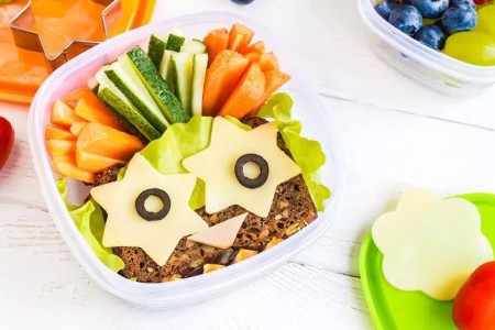 What Should My Preschooler Be Eating?
